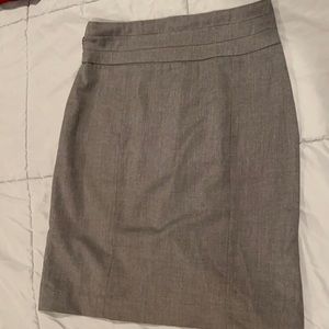 Gray faux tweed gray pencil skirt